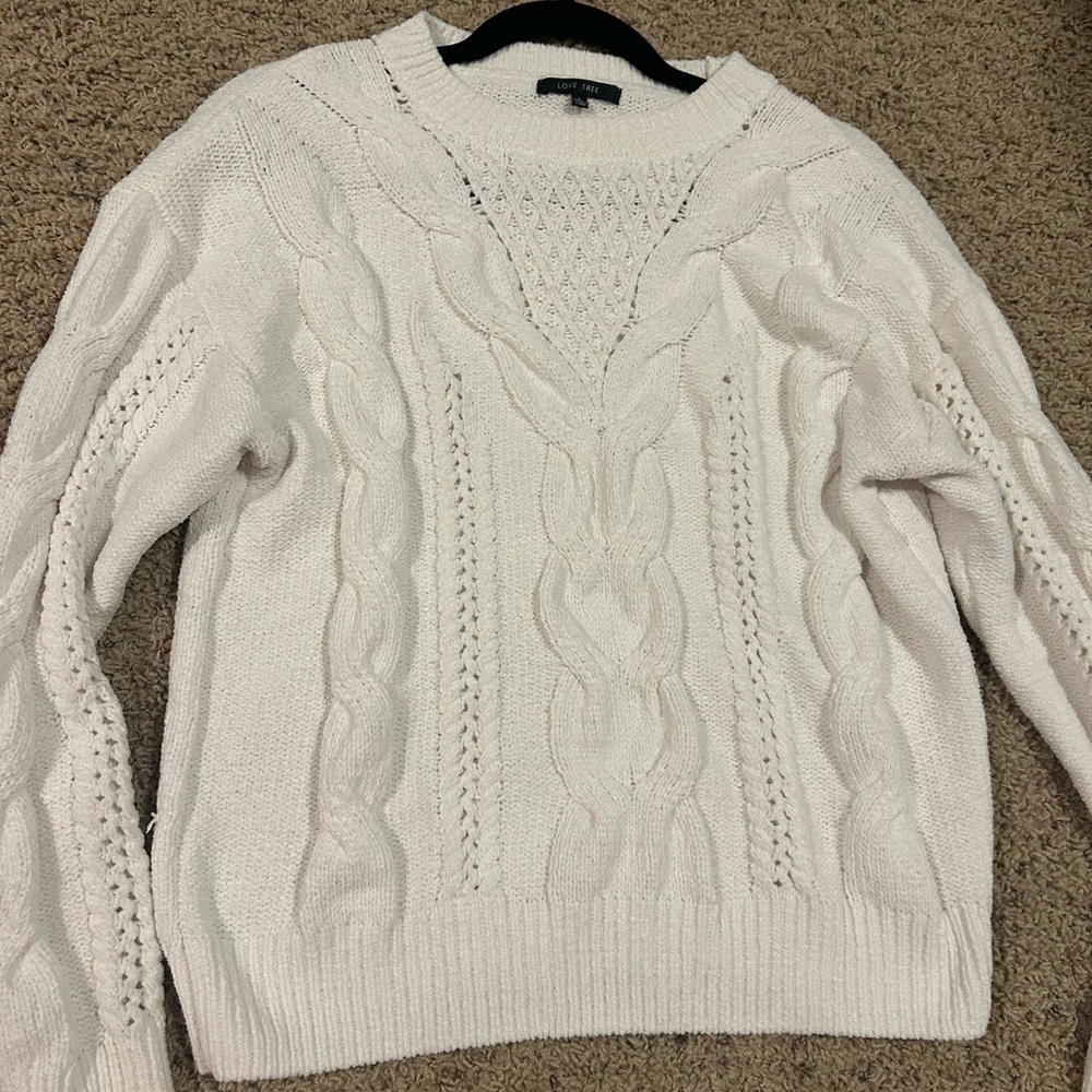 Love Tree Cream V-Neck Cable Knit Sweater